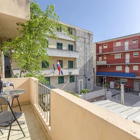 Srdjan Apartament *
